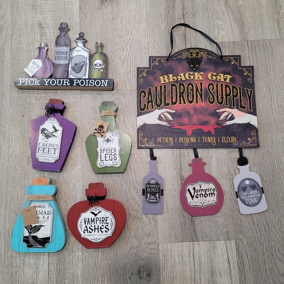 Halloween potion decorations. Wooden potion wooden signs. Witch hocus pocus - Picture 1 of 6